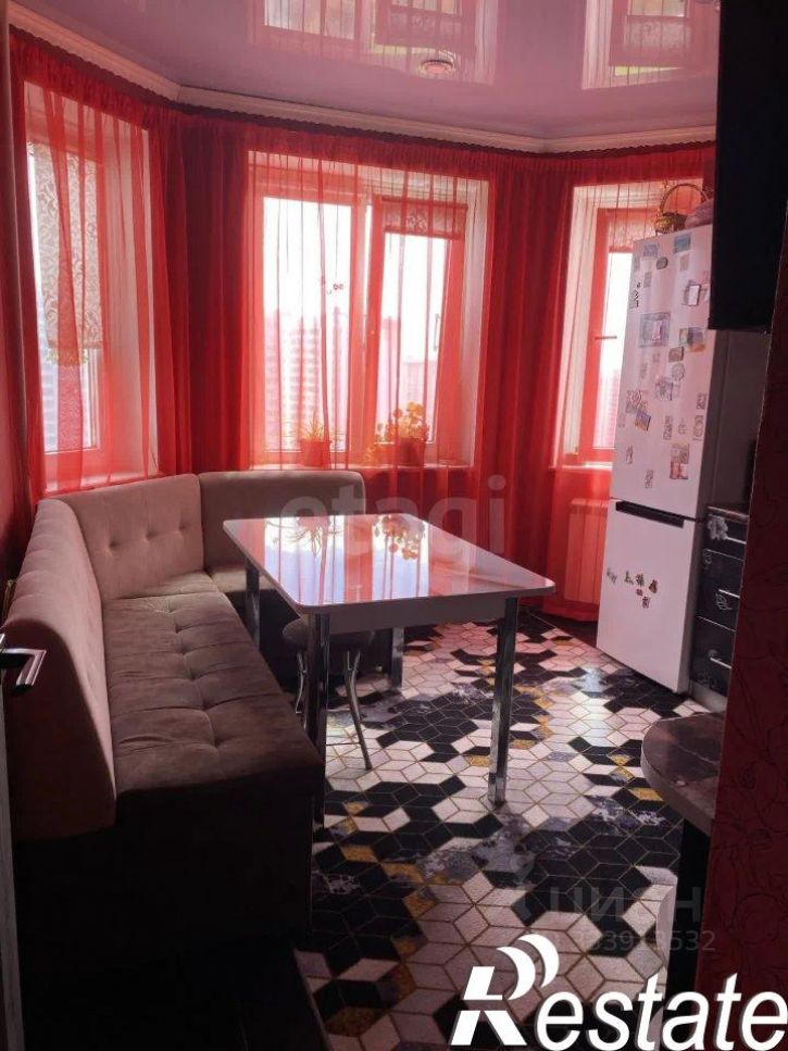 2-комн квартира проспект Вячеслава Клыкова, 3,  д. 3