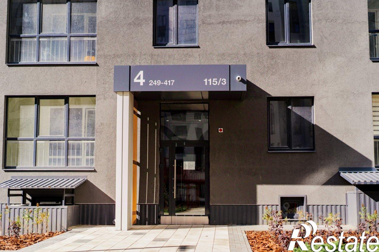 Купить квартиру за 10 713 000 рублей
