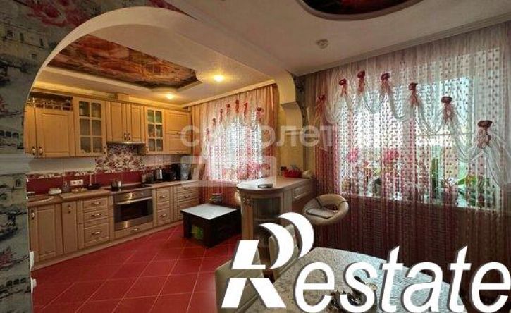 3-комн квартира улица Гагарина, 23А,  д. 23А