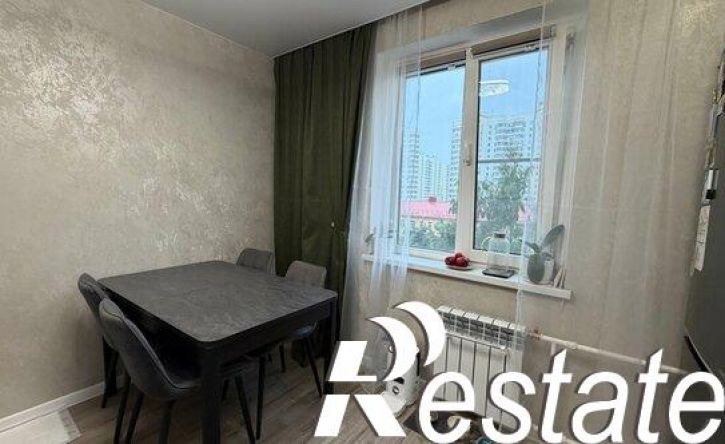 3-комн квартира проспект Вячеслава Клыкова, 37,  д. 37