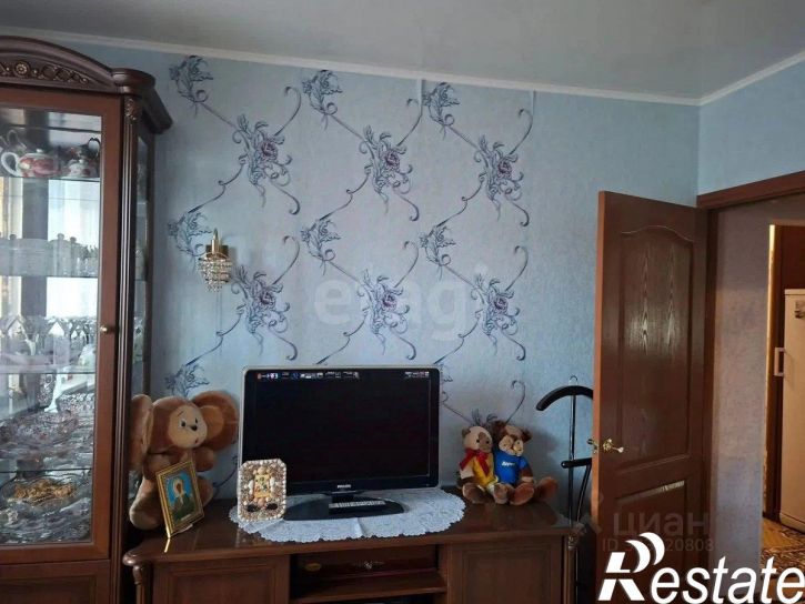 3-комн квартира проспект Вячеслава Клыкова, 4,  д. 4