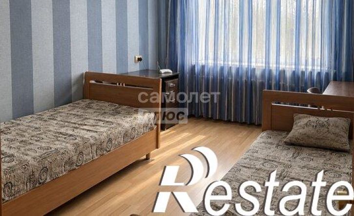 3-комн квартира улица Серёгина, 8,  д. 8