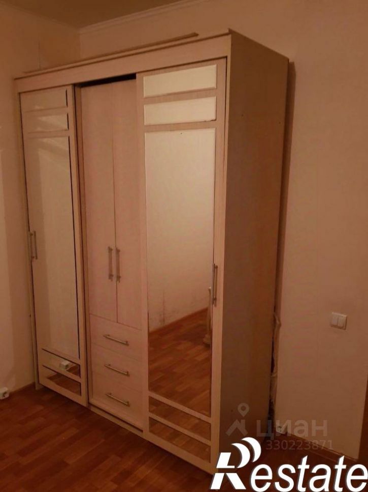 3-комн квартира проспект Вячеслава Клыкова, 46,  д. 46
