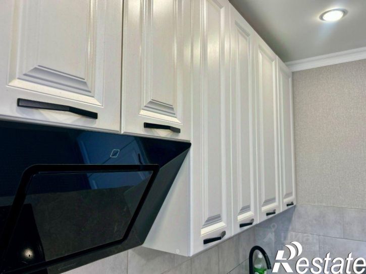 4-комн квартира улица Серёгина, 30,  д. 30