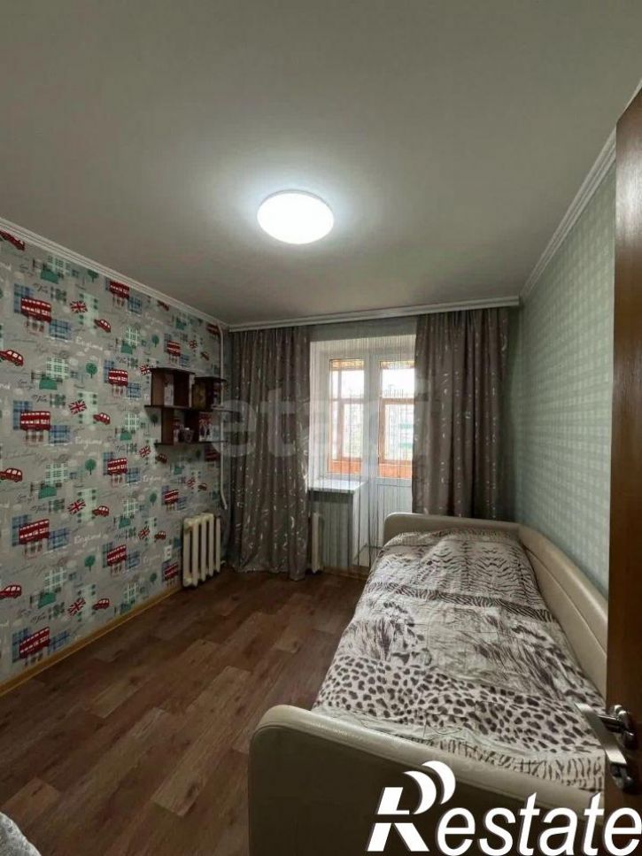 3-комн квартира улица Крюкова, 16Б,  д. 16Б