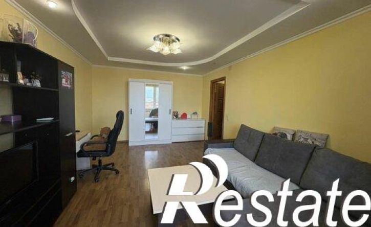 2-комн квартира улица Дзержинского, 65/2,  д. 65/2