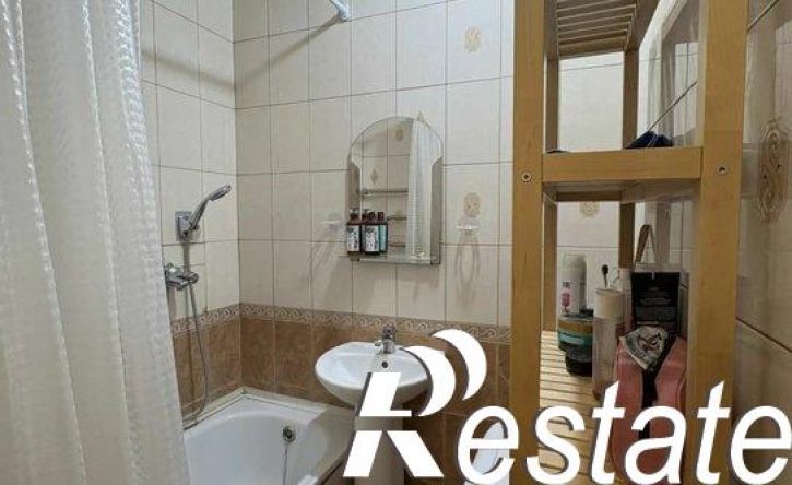 2-комн квартира улица Дзержинского, 65/2,  д. 65/2