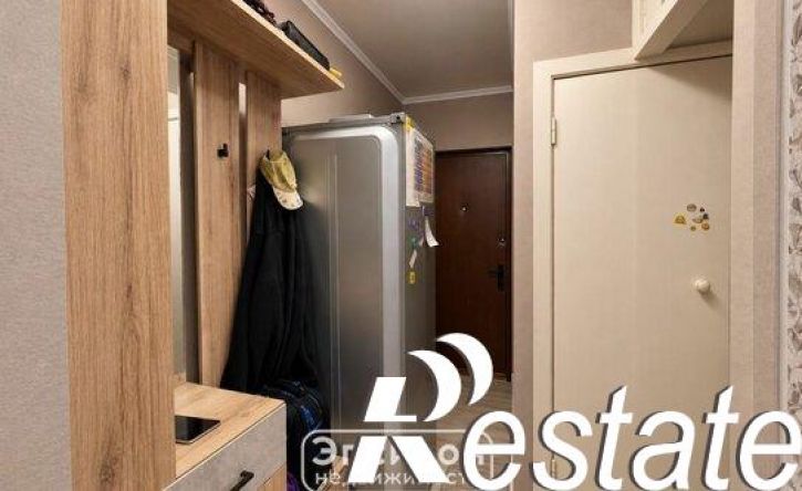 3-комн квартира улица Серёгина, 47А,  д. 47А