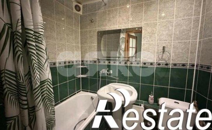 2-комн квартира улица Серёгина, 47А,  д. 47А
