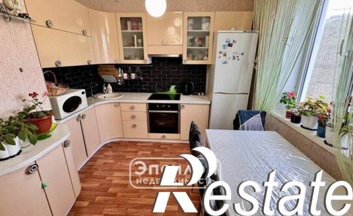 3-комн квартира проспект Вячеслава Клыкова, 90,  д. 90