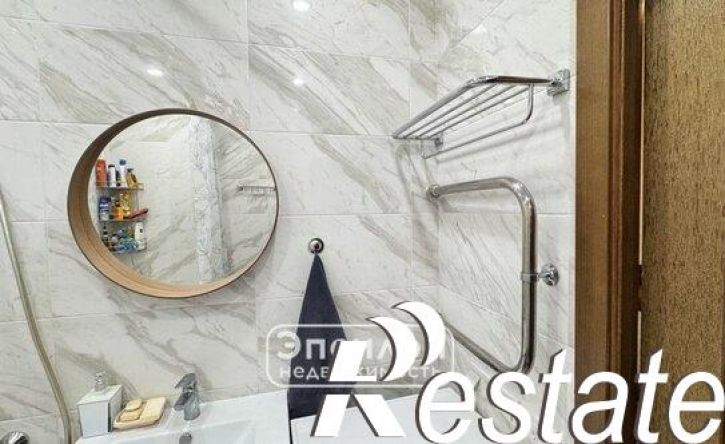 3-комн квартира проспект Вячеслава Клыкова, 90,  д. 90