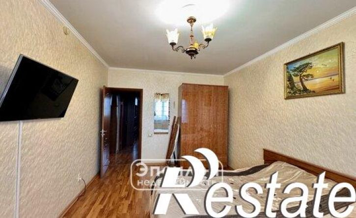 3-комн квартира проспект Вячеслава Клыкова, 18,  д. 18