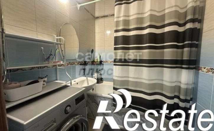 3-комн квартира проспект Вячеслава Клыкова, 61,  д. 61