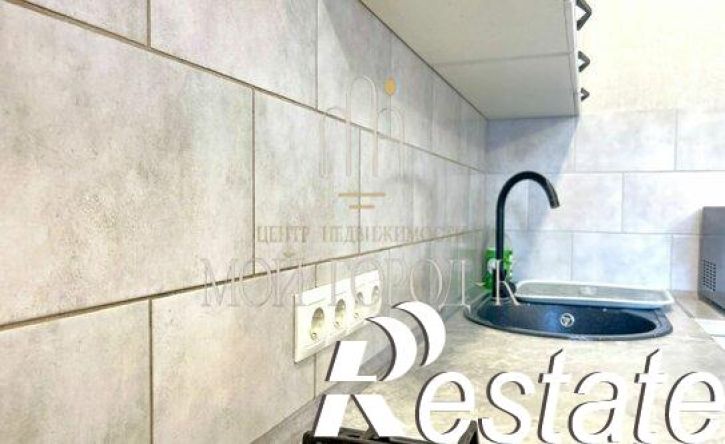 3-комн квартира улица Серёгина, 30,  д. 30